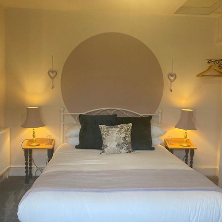 Crick Cottage Rooms Luaran gambar